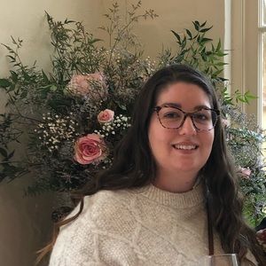 Meet your Posher, Abbey